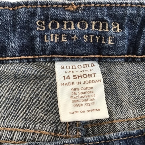 Sonoma Life & Style bootcut/ slightly flared jeans. 14 short - Picture 5 of 5